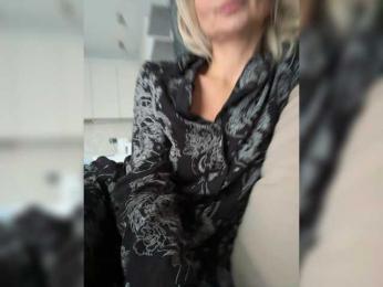 -Molly- — Bongacams recorded stream screenshot (27 Jan 2026)