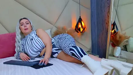 ChloeFrost — Stripchat recorded stream image, 27.01.2026 06:30