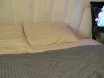 annie_f0x — Chaturbate recorded stream screenshot (28 Jan 2026)