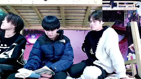 xiaohuangren01 — Stripchat recorded stream screenshot (28 Jan 2026)