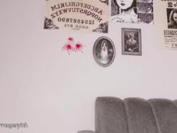 power_ranger_pink — Chaturbate recorded stream image, 28.01.2026 10:00
