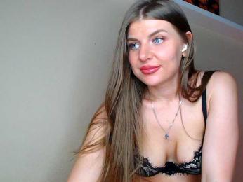 JustAlice — Bongacams recorded stream image, 28.01.2026 17:20