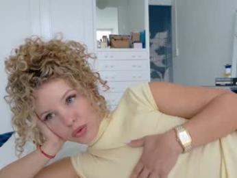theislandgirl — Chaturbate recorded stream image, 28.01.2026 18:10