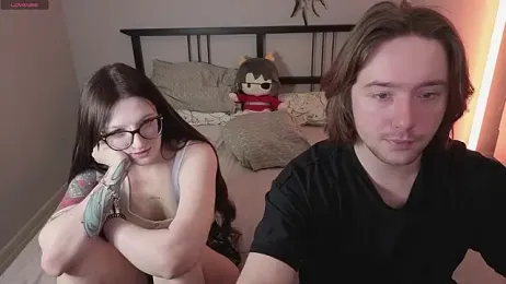 ellen_and_danny — Stripchat recorded stream image, 28.01.2026 17:00