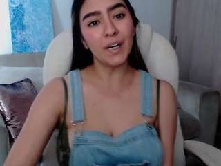 alexyferrer — Camsoda recorded stream image, 03.03.2025 15:40