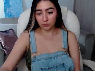 alexyferrer — Camsoda recorded stream image, 03.03.2025 15:40