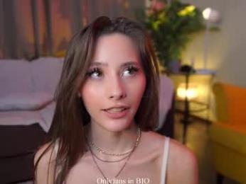 falinecrosthwaite — Chaturbate recorded stream screenshot (28 Jan 2026)