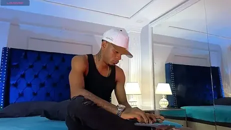 AaronCruz_ — Stripchat recorded stream image, 29.01.2026 01:00