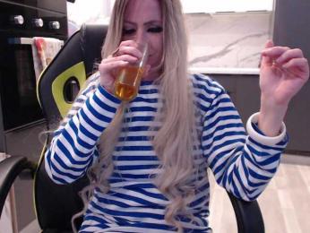 blondalina — Bongacams recorded stream image, 03.03.2025 18:30