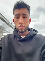 liam_bronw — Stripchat recorded stream image, 30.01.2026 20:20