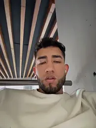 liam_bronw — Stripchat recorded stream image, 30.01.2026 20:20