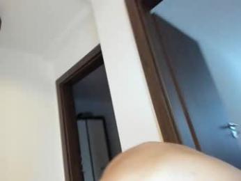roberto4ever — Chaturbate recorded stream image, 31.01.2026 10:30