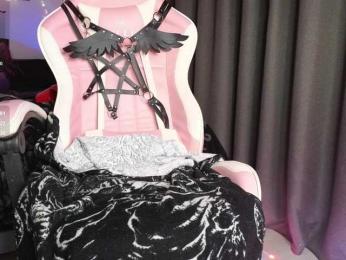 Devilsbride — Bongacams recorded stream screenshot (01 Feb 2026)