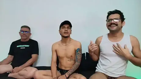 Benjamin_show — Stripchat recorded stream image, 01.02.2026 01:40