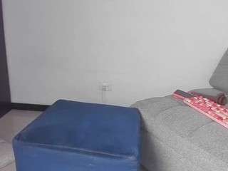 avaferrera — Camsoda recorded stream image, 01.02.2026 04:00