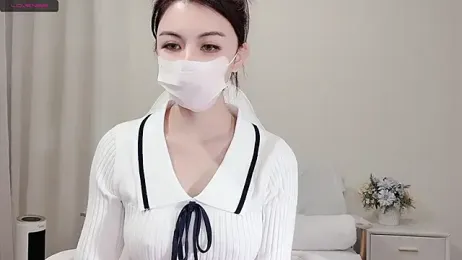 lvy-w — Stripchat recorded stream screenshot (01 Feb 2026)