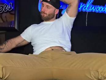 lancehardwood222 — Chaturbate recorded stream screenshot (02 Feb 2026)