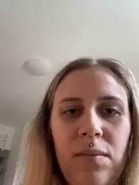 lunawolf21 — Stripchat recorded stream image, 02.02.2026 07:30