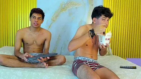 PeakkTwiins — Stripchat recorded stream screenshot (02 Feb 2026)