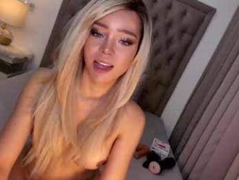 enchatressdixie — Chaturbate recorded stream screenshot (03 Feb 2026)