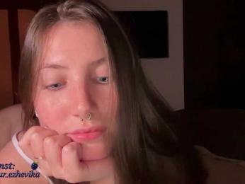 EzheVika — Bongacams recorded stream screenshot (03 Feb 2026)