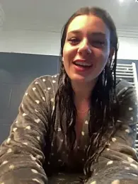 RedAssHottie — Stripchat recorded stream screenshot (04 Mar 2025)