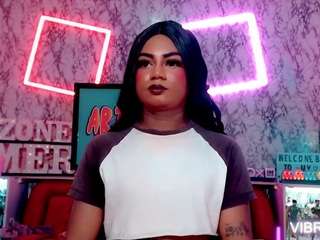 mayka-brunette01 — Camsoda recorded stream screenshot (03 Feb 2026)