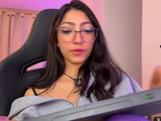 marianabranz — Camsoda recorded stream image, 04.02.2026 02:40