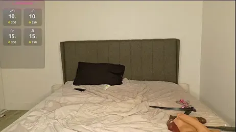 misscatxo — Stripchat recorded stream screenshot (04 Feb 2026)