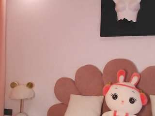 midnightmistress1 — Camsoda recorded stream screenshot (04 Feb 2026)