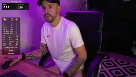 monsieurguitsxxx — Stripchat recorded stream screenshot (04 Feb 2026)