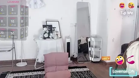 momo-5952 — Stripchat recorded stream image, 04.02.2026 15:10