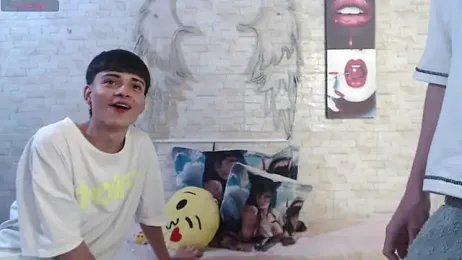 axel_milo_kairo_and_noa — Stripchat recorded stream screenshot (04 Feb 2026)