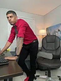 vincen_jose — Stripchat recorded stream screenshot (05 Feb 2026)