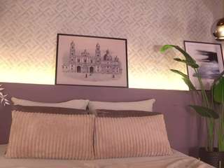 ellediane — Camsoda recorded stream image, 04.02.2026 22:30