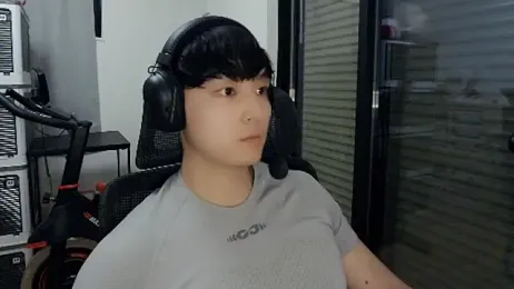 Tkcqcc — Stripchat recorded stream screenshot (05 Feb 2026)