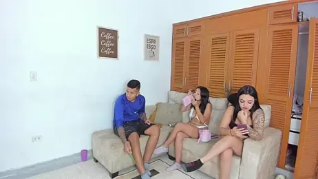 brutal_sex_room2 — Stripchat recorded stream image, 05.02.2026 13:30