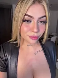 MiaWhitePink_ — Stripchat recorded stream image, 06.02.2026 05:10