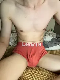 llkiki — Stripchat recorded stream screenshot (06 Feb 2026)