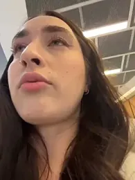 Holly_Play — Stripchat recorded stream image, 06.02.2026 12:00