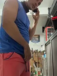 Paul22cm- — Stripchat recorded stream screenshot (06 Feb 2026)