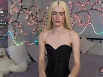 kris_mon — Chaturbate recorded stream image, 07.02.2026 00:30