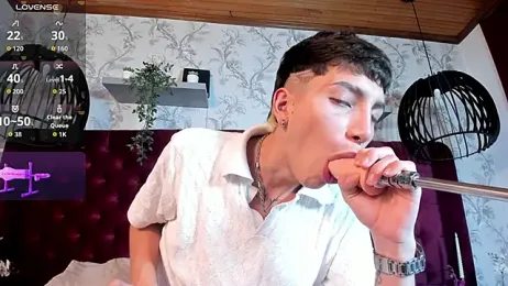 Tiam_muller — Stripchat recorded stream screenshot (07 Feb 2026)