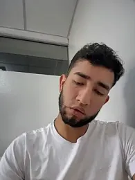 liam_bronw — Stripchat recorded stream image, 07.02.2026 11:20