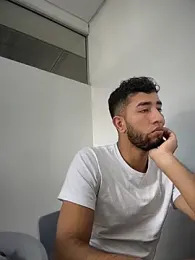 liam_bronw — Stripchat recorded stream image, 07.02.2026 11:20