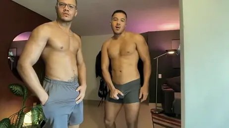 highlatin_guysoficial — Stripchat recorded stream image, 07.02.2026 13:50