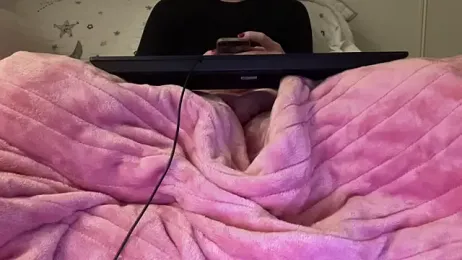 18yoteenvirgin — Stripchat recorded stream screenshot (07 Feb 2026)