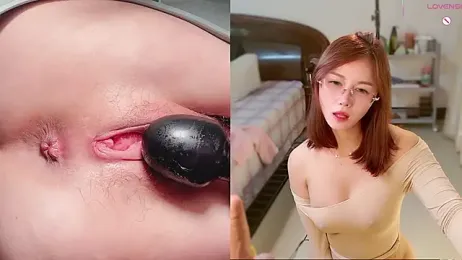 Krismil3 — Stripchat recorded stream screenshot (08 Feb 2026)