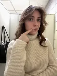 MariiD — Stripchat recorded stream image, 09.02.2026 07:30
