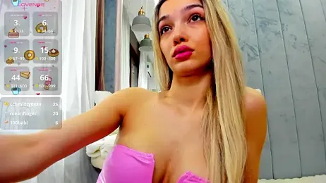 Sassy_Teen — Stripchat recorded stream image, 09.02.2026 08:30